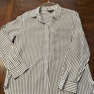 Banana Republic Black and White Striped Men's Shirt
